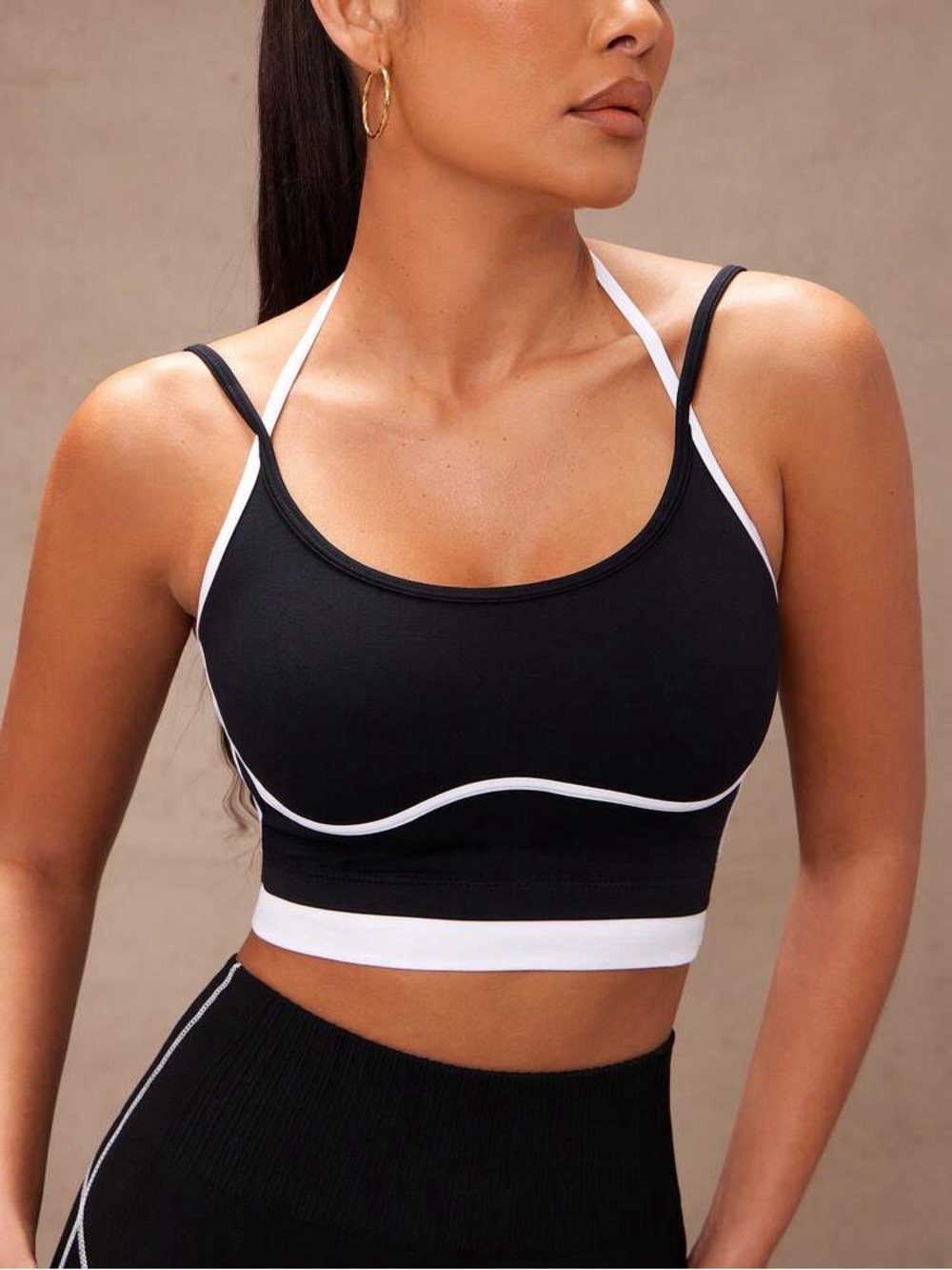 Amazon Black White Color Block Sweetheart Sports Bra Size Medium